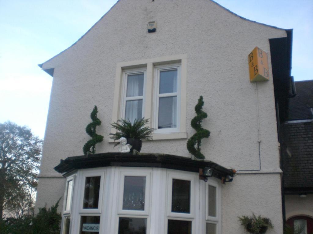 Pitreavie Guest House Dunfermline Eksteriør billede