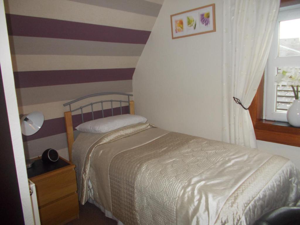 Pitreavie Guest House Dunfermline Værelse billede
